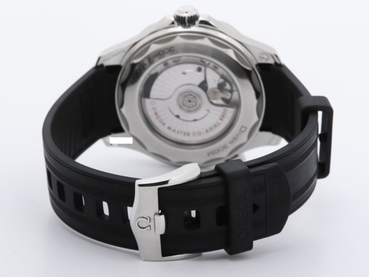 オメガ(OMEGA) シーマスター ダイバー300M ホワイト 210.32.42.20.04.001 ステンレススティール/セラミック