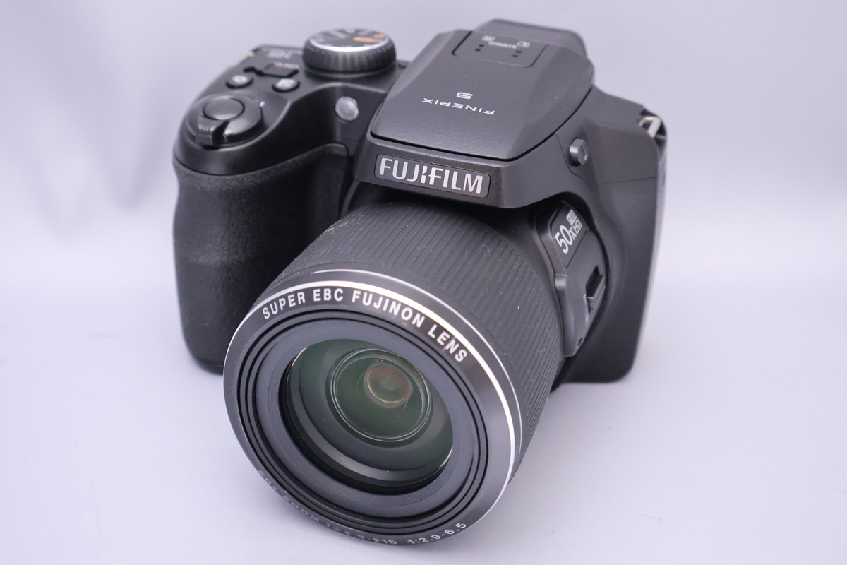 FUJIFILM FinePix F1000EXR ホワイト　SDカード付き 価格.com - 富士フイルム FinePix F1000EXR [ホワイト] 純正