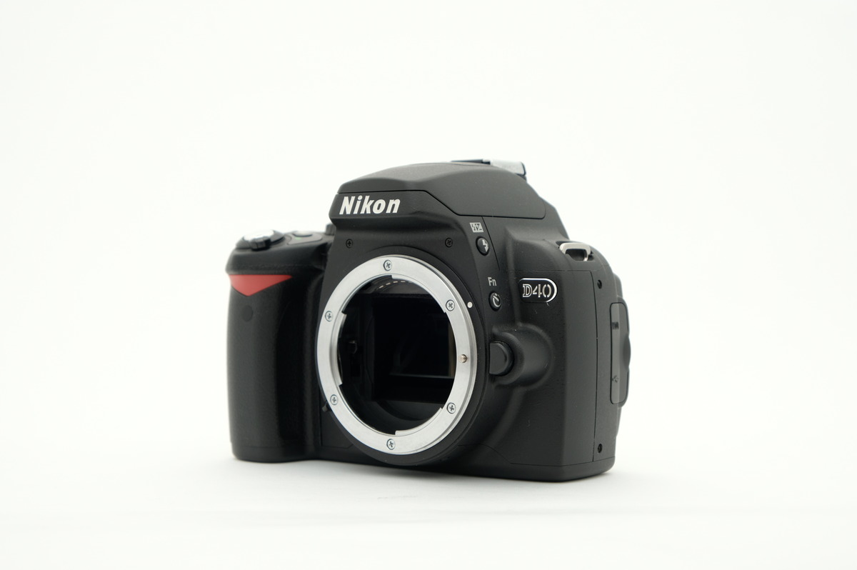 【中古・美品】Nikon d40 ボディ ニコン D40 ボディ 価格比較 - 価格.com