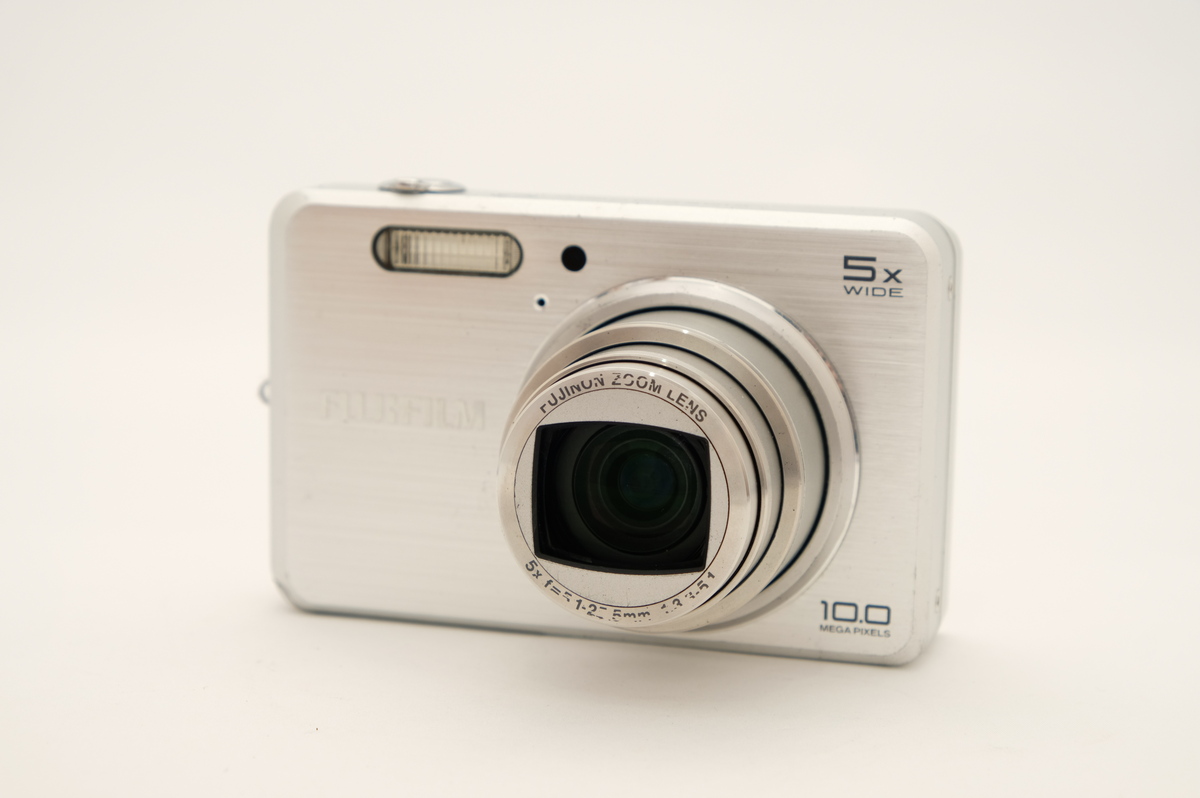 FUJIFILM 富士フイルム FINEPIX F80EXR デジタルカメラ Amazon | FUJIFILM デジタルカメラ FinePix F80EXR レッド FX