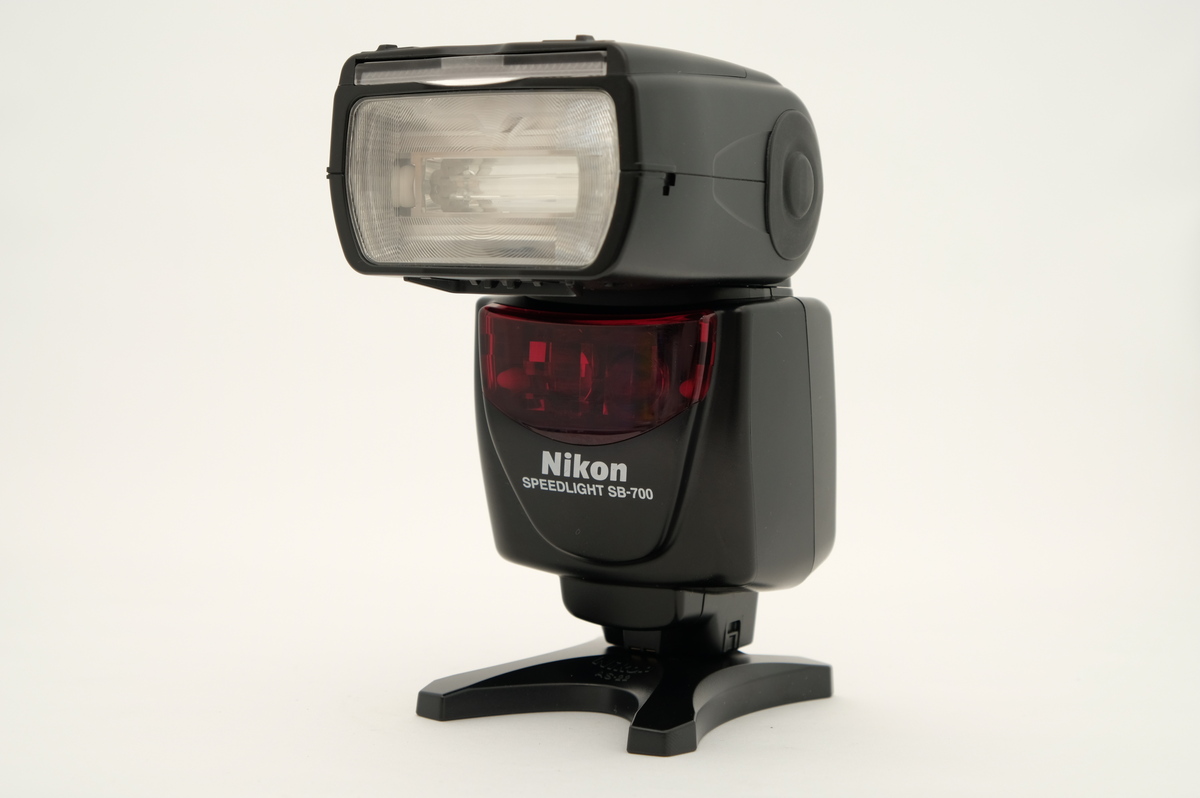 Nikon - 【中古】(ニコン) Nikon SB-700 スピードライト 中古：B(並品)】ニコン スピードライト SB-700 | 2449940019013
