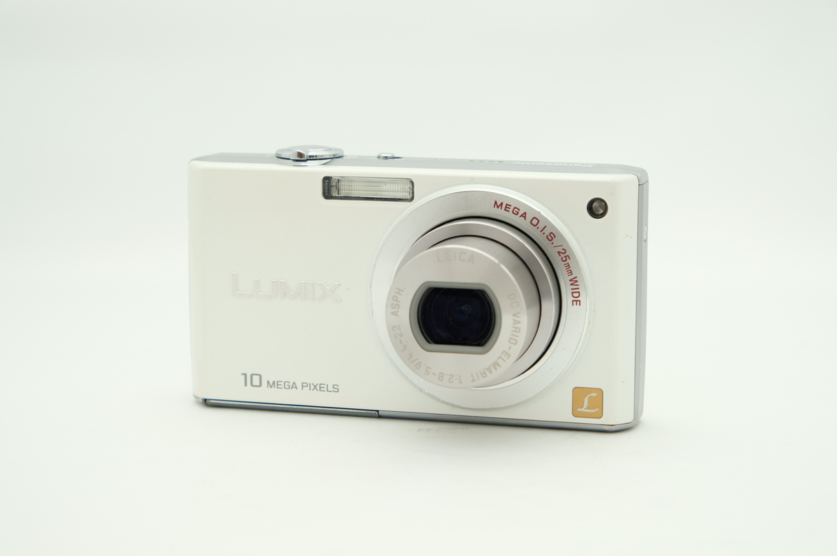 中古：C(やや難あり)】パナソニック LUMIX DMC-FX37-W シェルホワイト