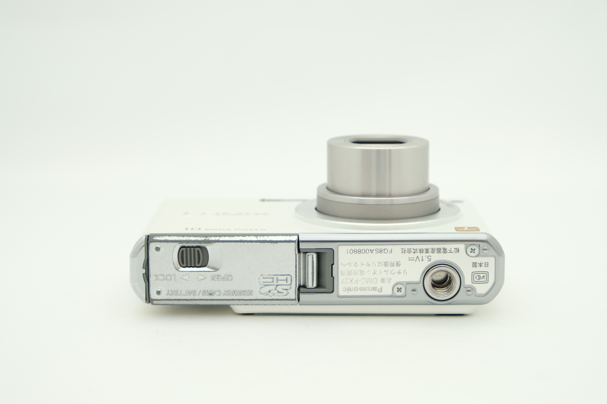 中古：C(やや難あり)】パナソニック LUMIX DMC-FX37-W シェルホワイト