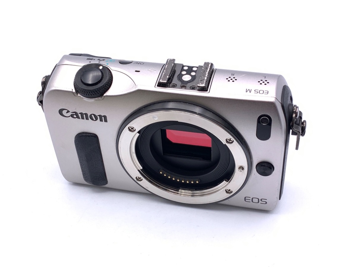 �L���m�� EOS M �{�f�B �V���o�[