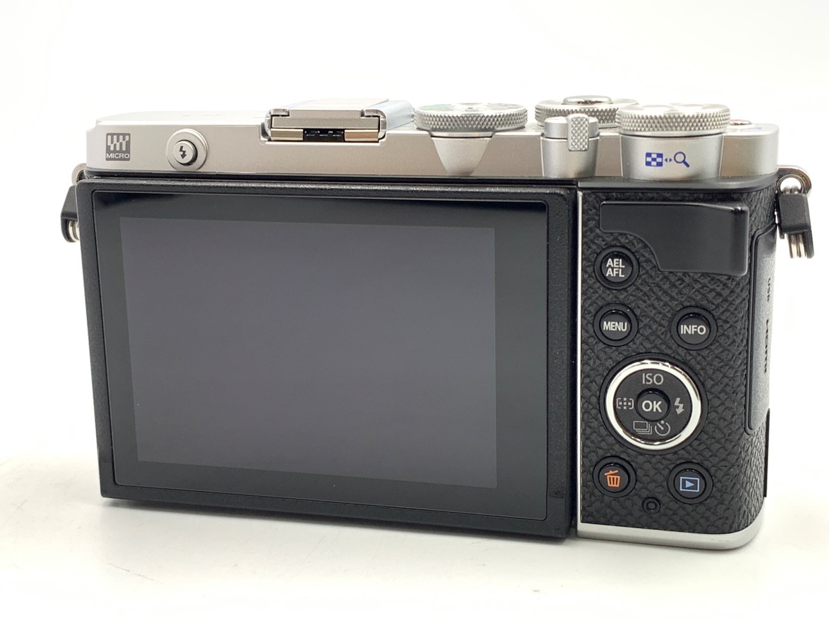 PEN E-P7 ボディ シルバー【2030万画素】