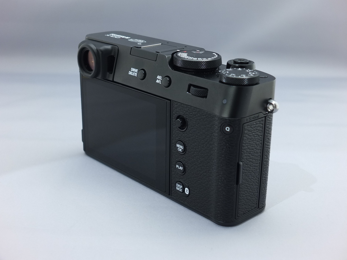 中古：AA(新品同様)】フジフイルム X100VI ブラック | 2445790039768