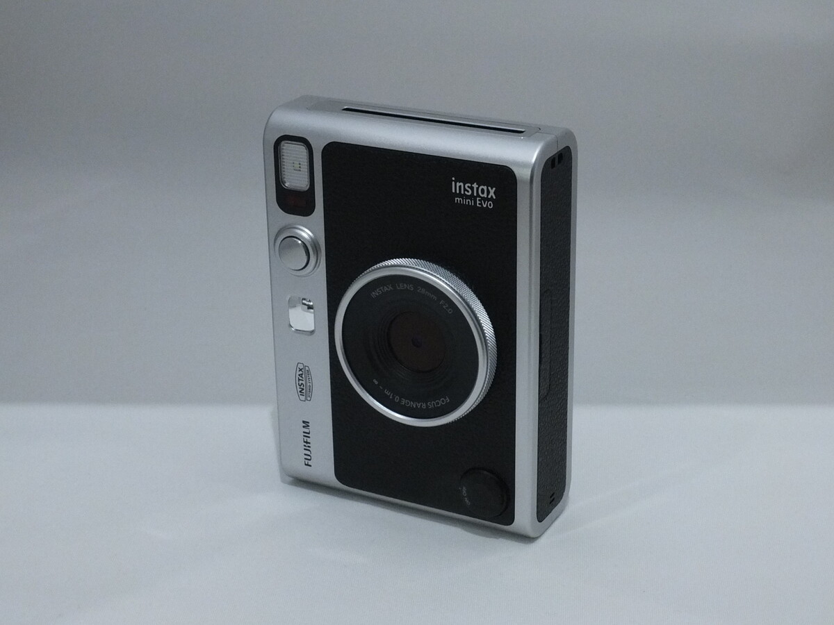【中古】FUJIFILM 富士フイルム instax Mini Evo ブラック インスタントカメラ フジフイルム インスタントカメラ instax mini Evo 「チェキ」BLACK