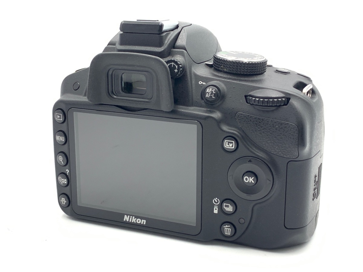 D3200 ボディ ブラック【2420万画素】