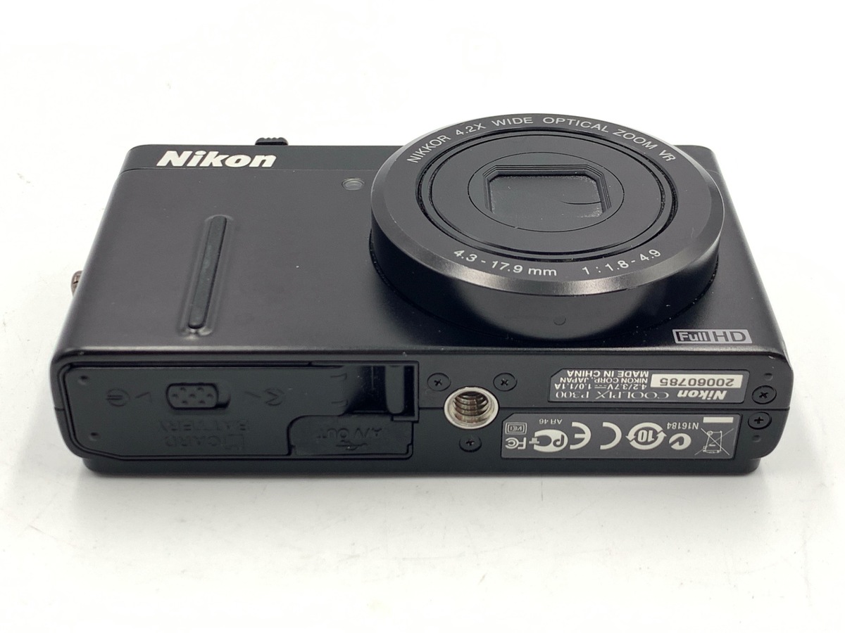 COOLPIX P300�y1220����f�z
