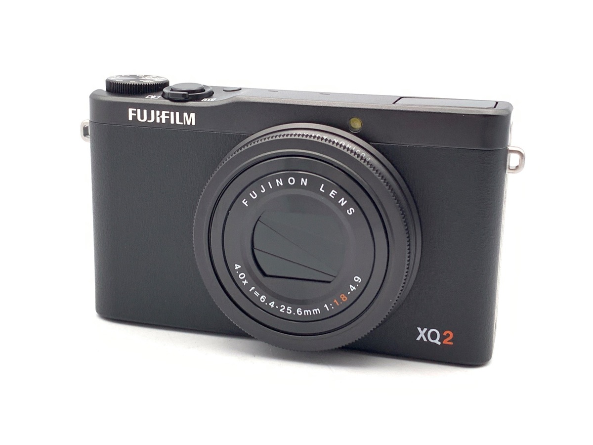 富士フイルム　FinePix 40i　デジタルカメラ　コンデジ　デジカメ フジフイルム FinePix 40i (シルバー) | コンパクトデジタルカメラ