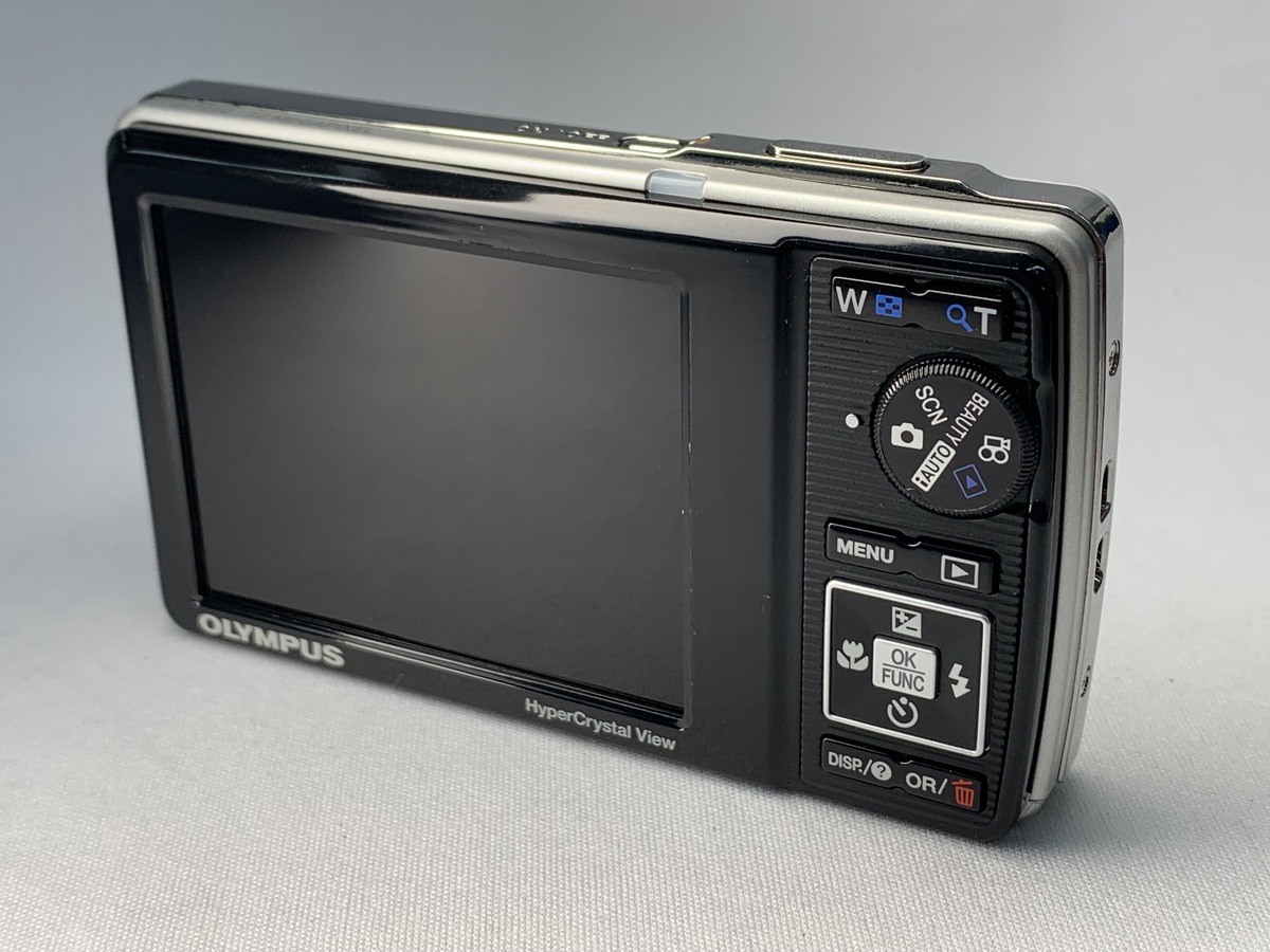 中古：B(並品)】オリンパス μ7010(シルバー)【1200万画素