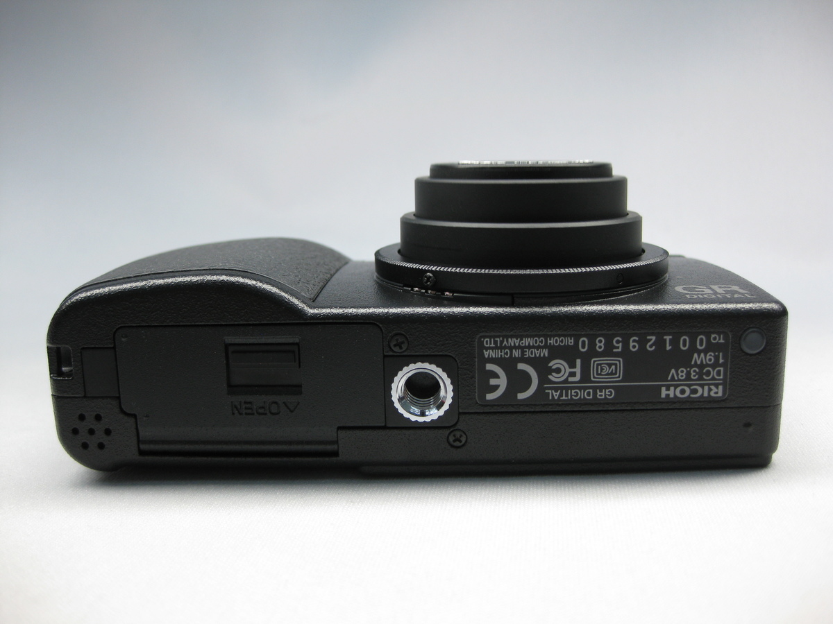 中古：C(やや難あり)】RICOH GR DIGITAL | 2445940038122