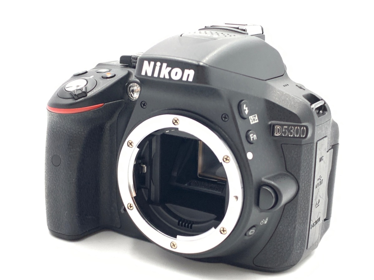 �j�R�� D5300 �{�f�B �u���b�N