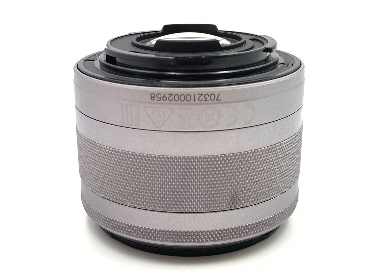 中古】キヤノン EF-M15-45mm F3.5-6.3 IS STM シルバー｜｜カメラの 