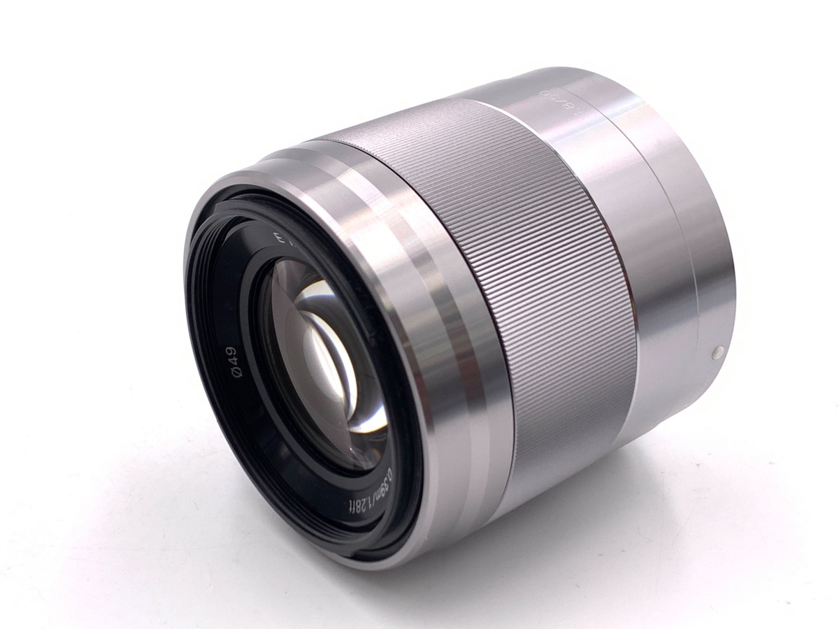 SONY E50mm F1.8 OSS 中古美品 E 50mm F1.8 OSS SEL50F18 (B) [ブラック] 中古価格比較 - 価格.com