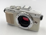 OLYMPUS PEN Lite E-PL7 周辺機器セット　ホワイト OLYMPUS PEN Lite E-PL7 ホワイト OLYMPUS PEN Lite E-PL7 周辺機器