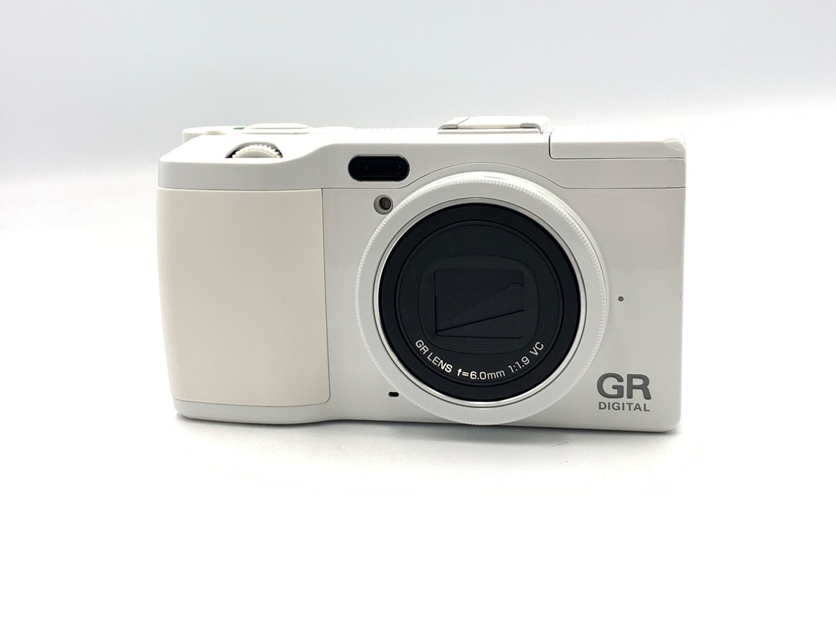 デジタルカメラ RICOH GR III Amazon | RICOH GR III デジタルカメラ 【APS-Cサイズ大型CMOS