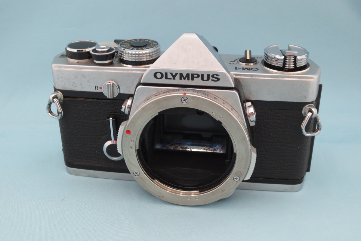 中古：C(やや難あり)】オリンパス OM-1 ボディ シルバー | 2446570004914