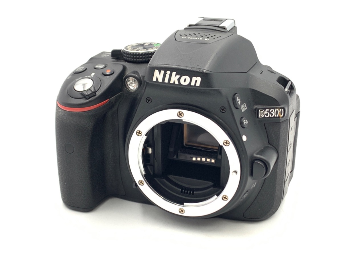 �j�R�� D5300 �{�f�B �u���b�N
