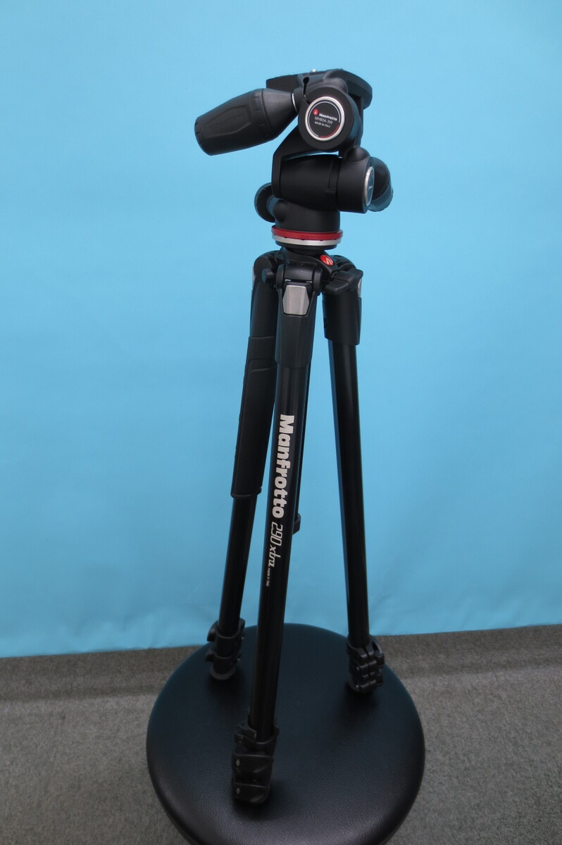 中古：AB(良品)】マンフロット MK290XTA3-3W 290XTRAアルミニウム3段