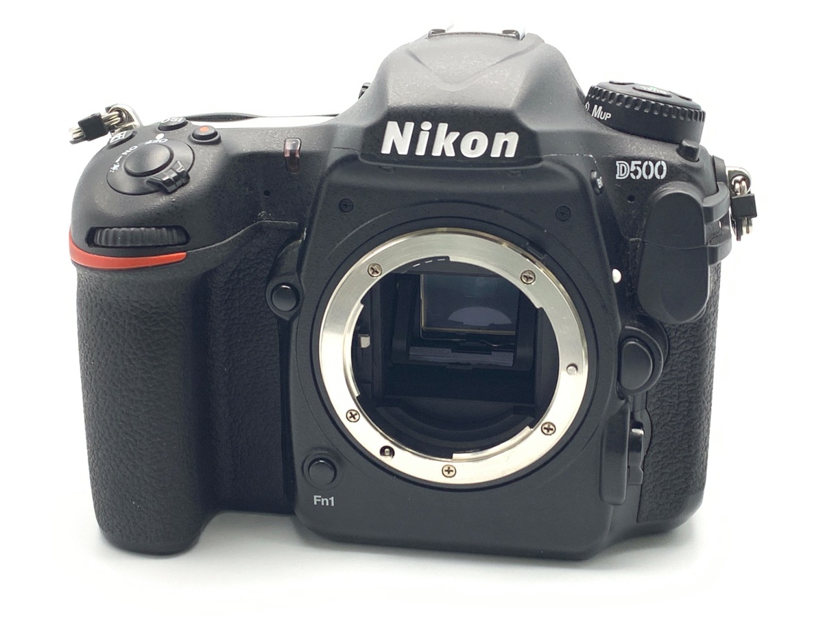 美品 Nikon D500 ボディ おまけ多数 Nikon D500 ボディ デジタル一眼レフカメラ（おまけ付）