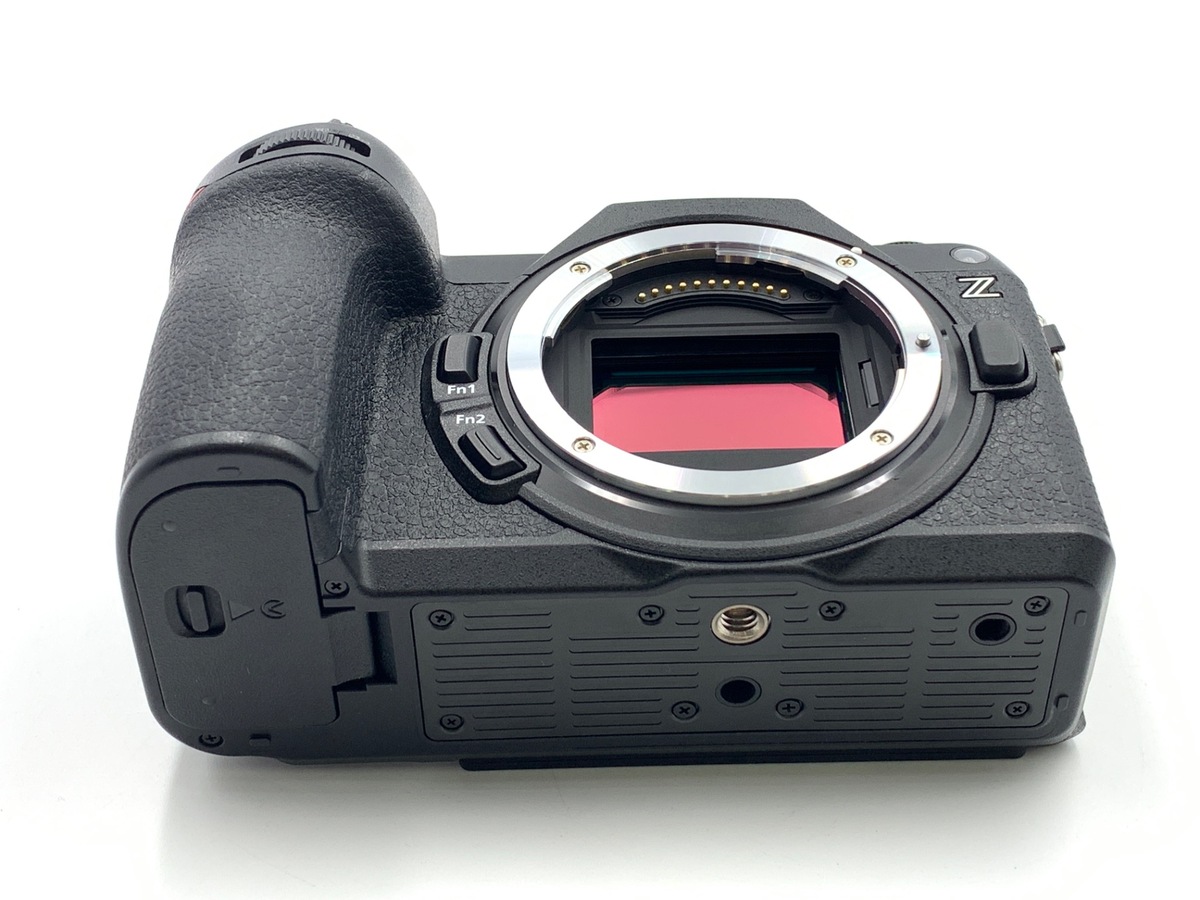 Z6III �{�f�B