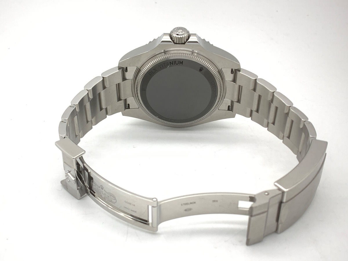 ロレックス(ROLEX) ディープシー ブルー 136660 ステンレススティール