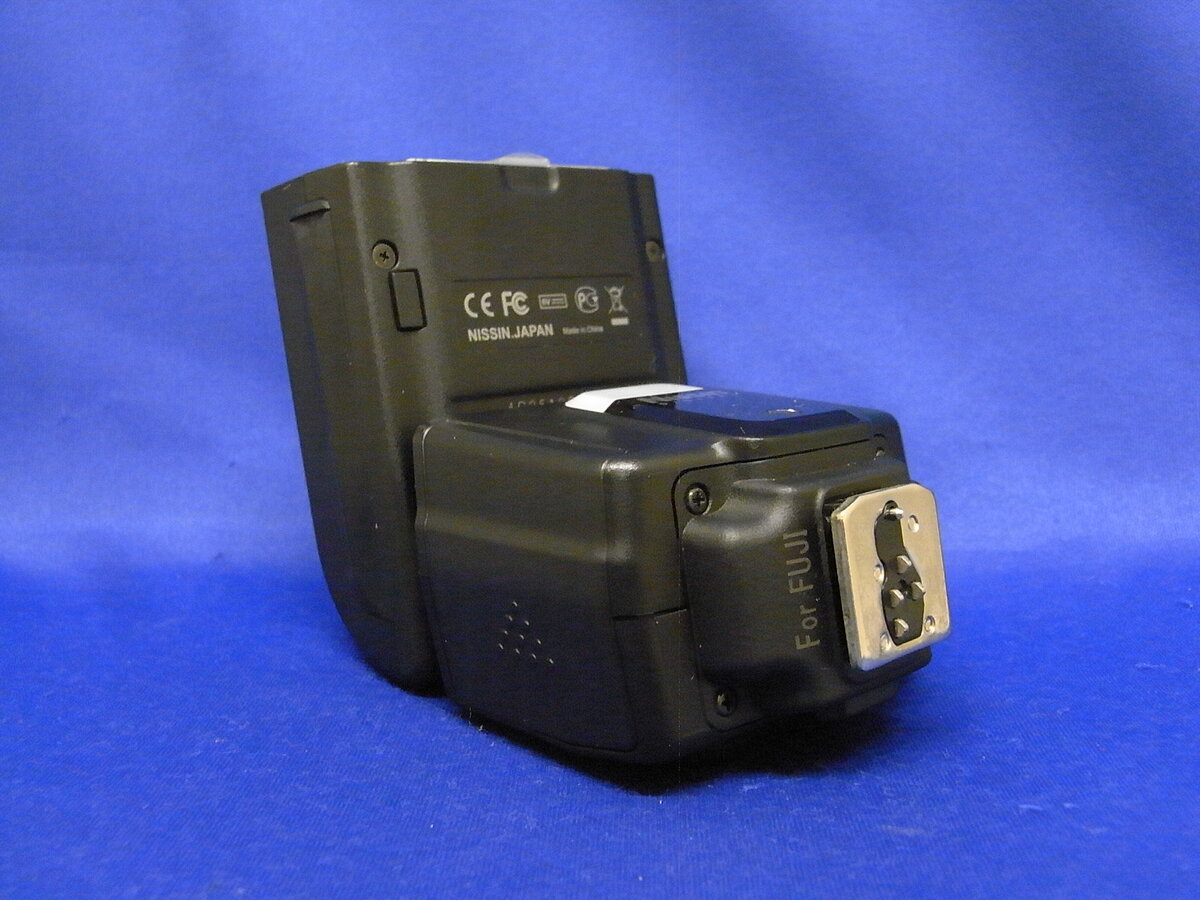 Nissin i40