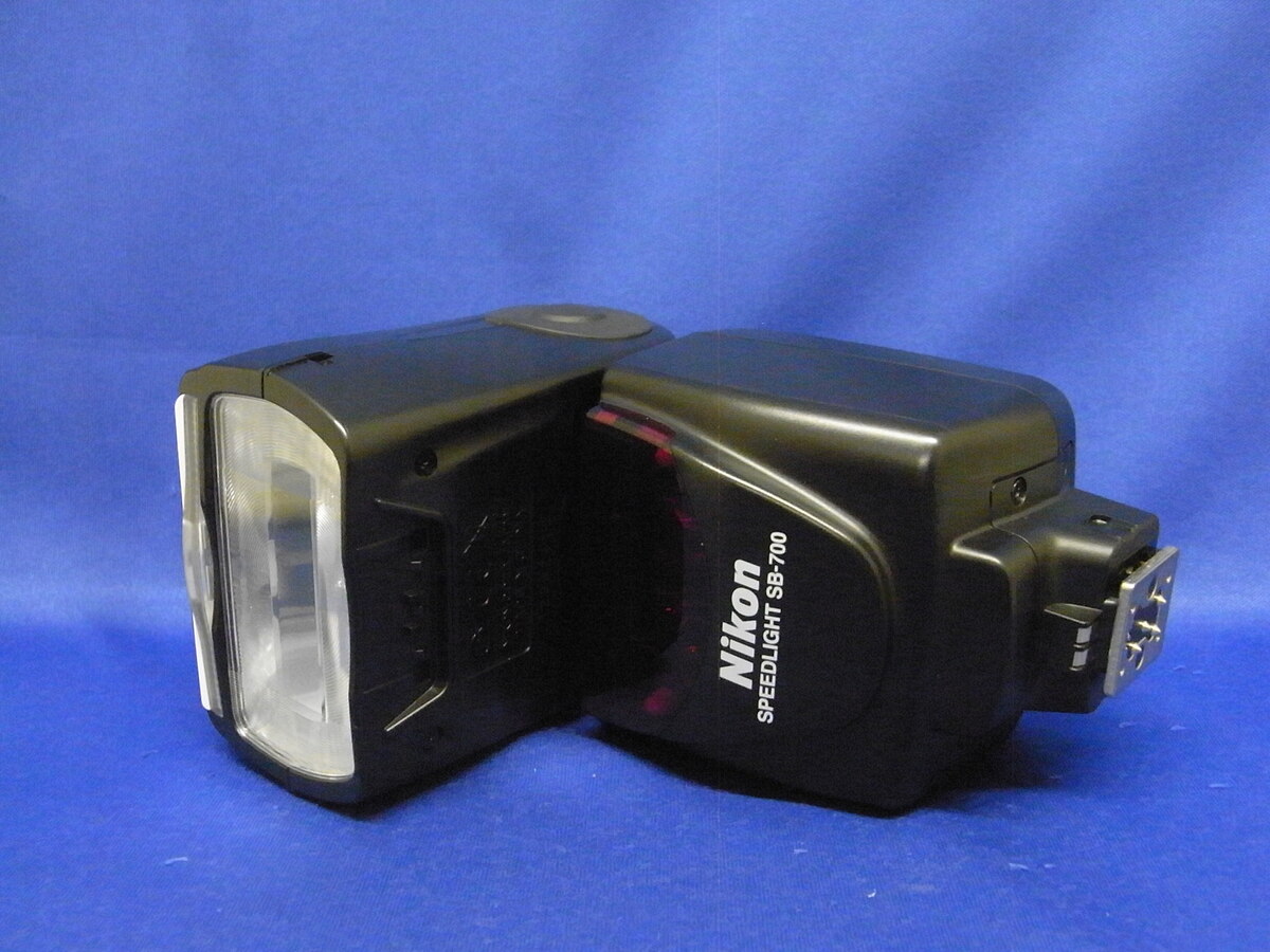 スピードライト SB-700 中古価格比較 - 価格.com