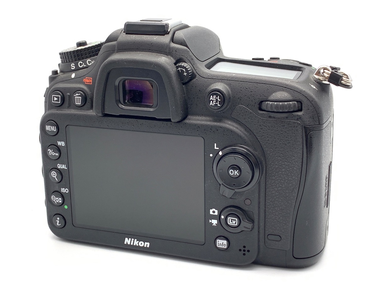 �j�R�� D7100 �{�f�B