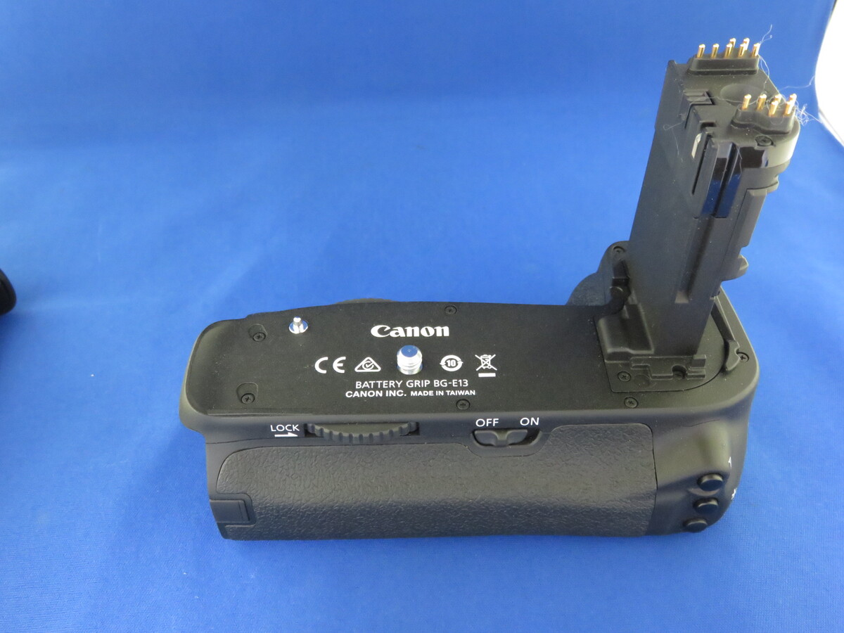 キャノン Canon バッテリーグリップ BG-E13 EOS 6D用 バッテリー 