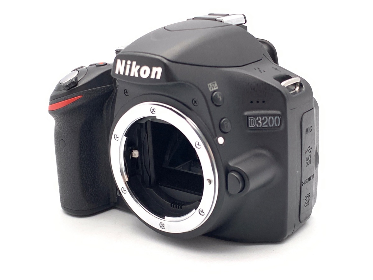 �j�R�� D3200 �{�f�B �u���b�N