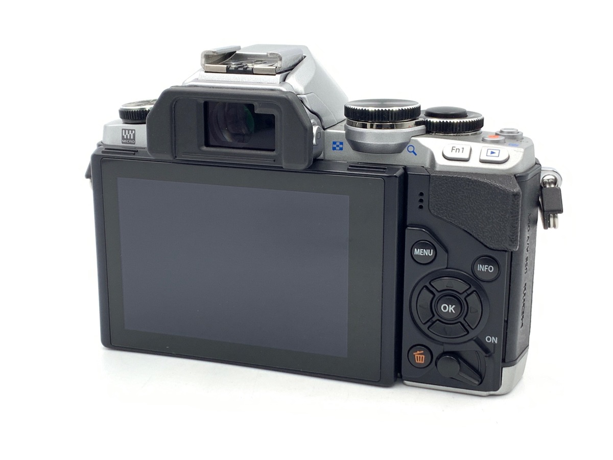 OM-D E-M10 ボディ シルバー【1605万画素】