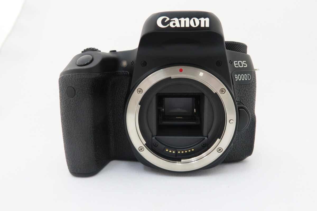 【6,000回以下 美品】Canon EOS 9000D ボディ 中古：AB(良品)】キヤノン EOS 9000D ボディ | 2449320060963