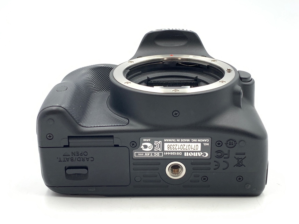 �L���m�� EOS Kiss X7 �{�f�B