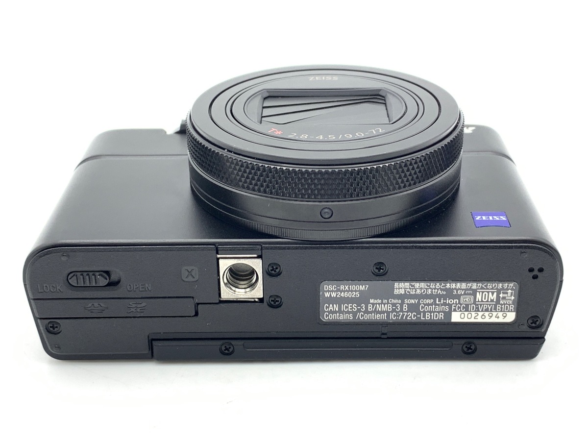 DSC-RX100M7�y2010����f�z
