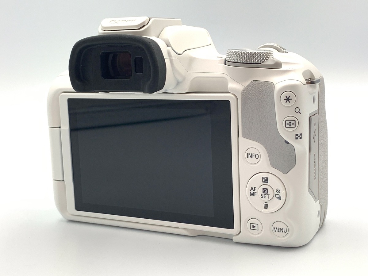 EOS R50 �{�f�B �z���C�g