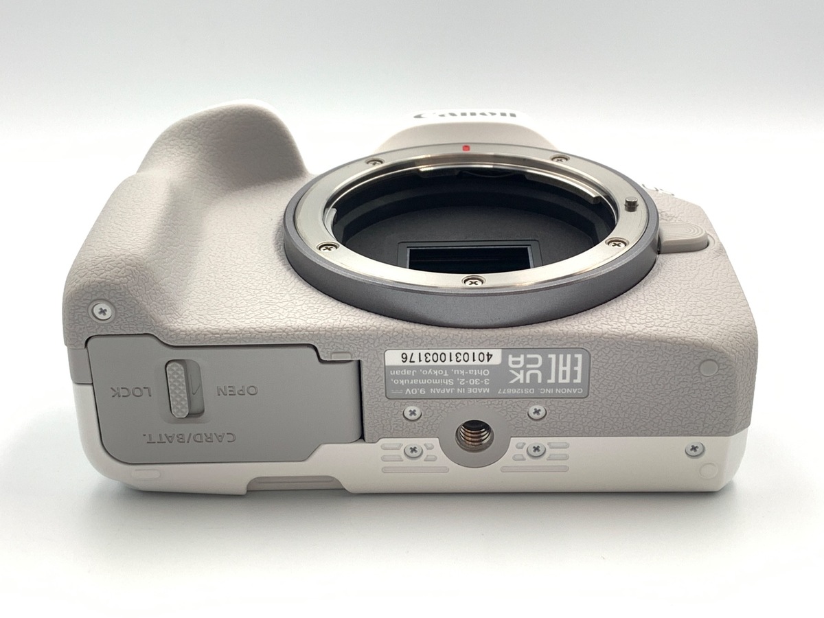 EOS R50 �{�f�B �z���C�g