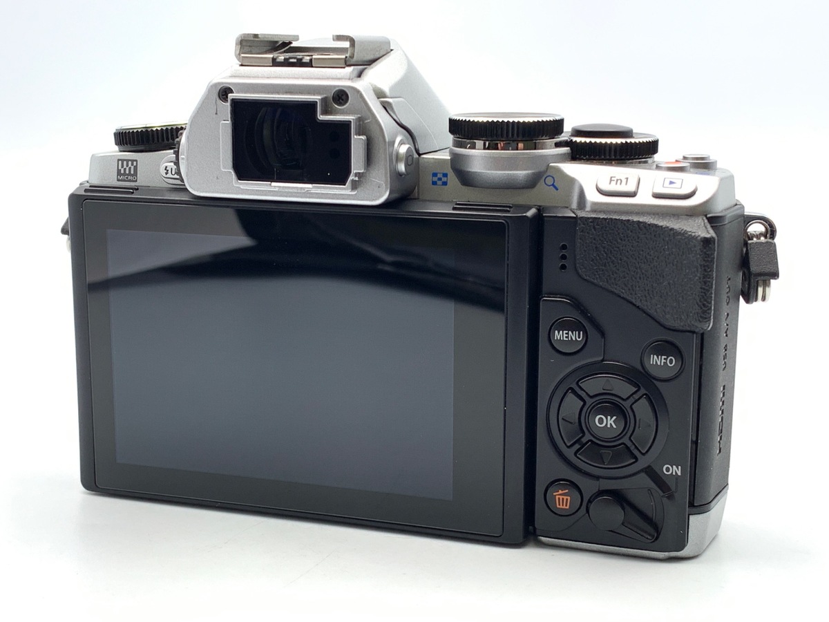 OM-D E-M10 ボディ シルバー【1605万画素】