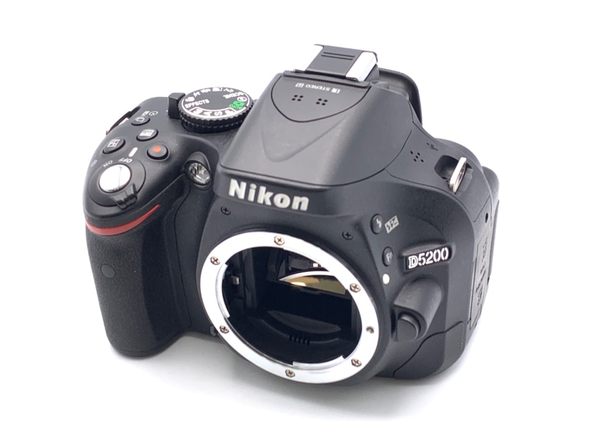 Nikon D5200 ボディ　～　ショット数312 綺麗 Nikon D5200 ボディ ～ ショット数312 綺麗