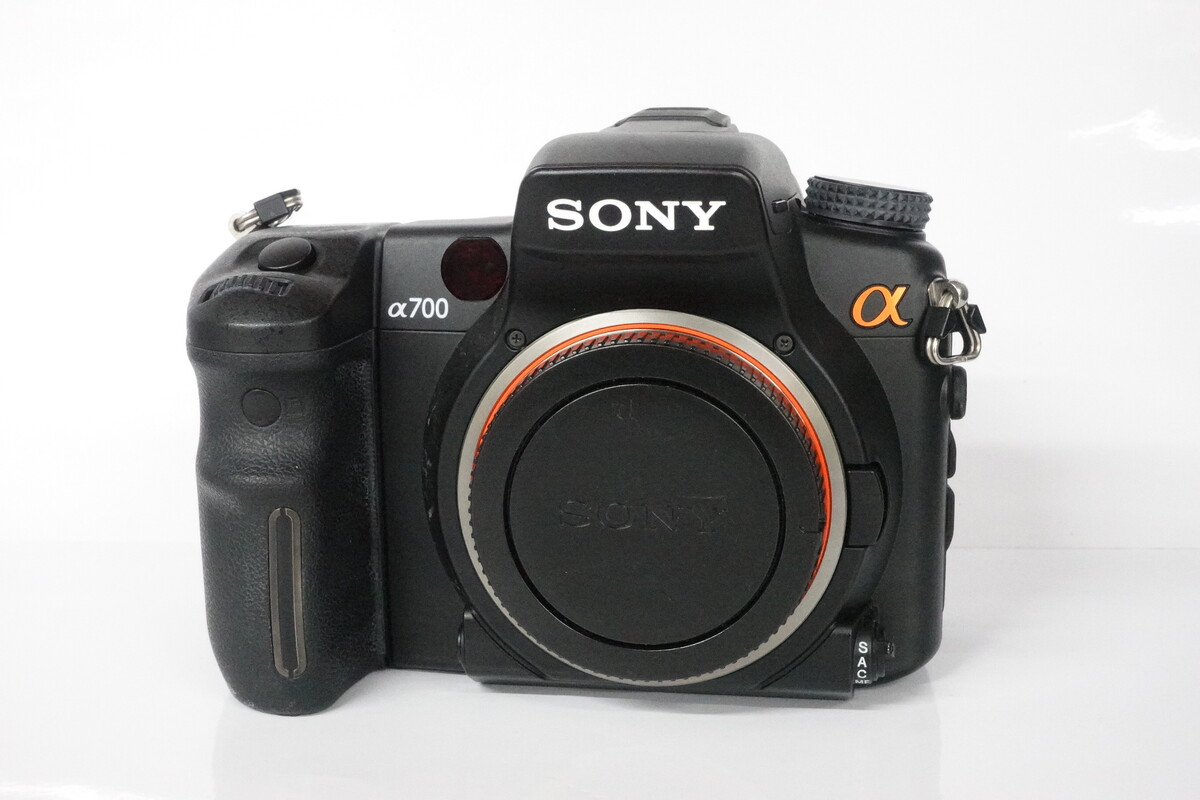SONY α700 デジタル一眼レフカメラ Amazon | SONY デジタル一眼レフカメラ α700 レンズキット DT16