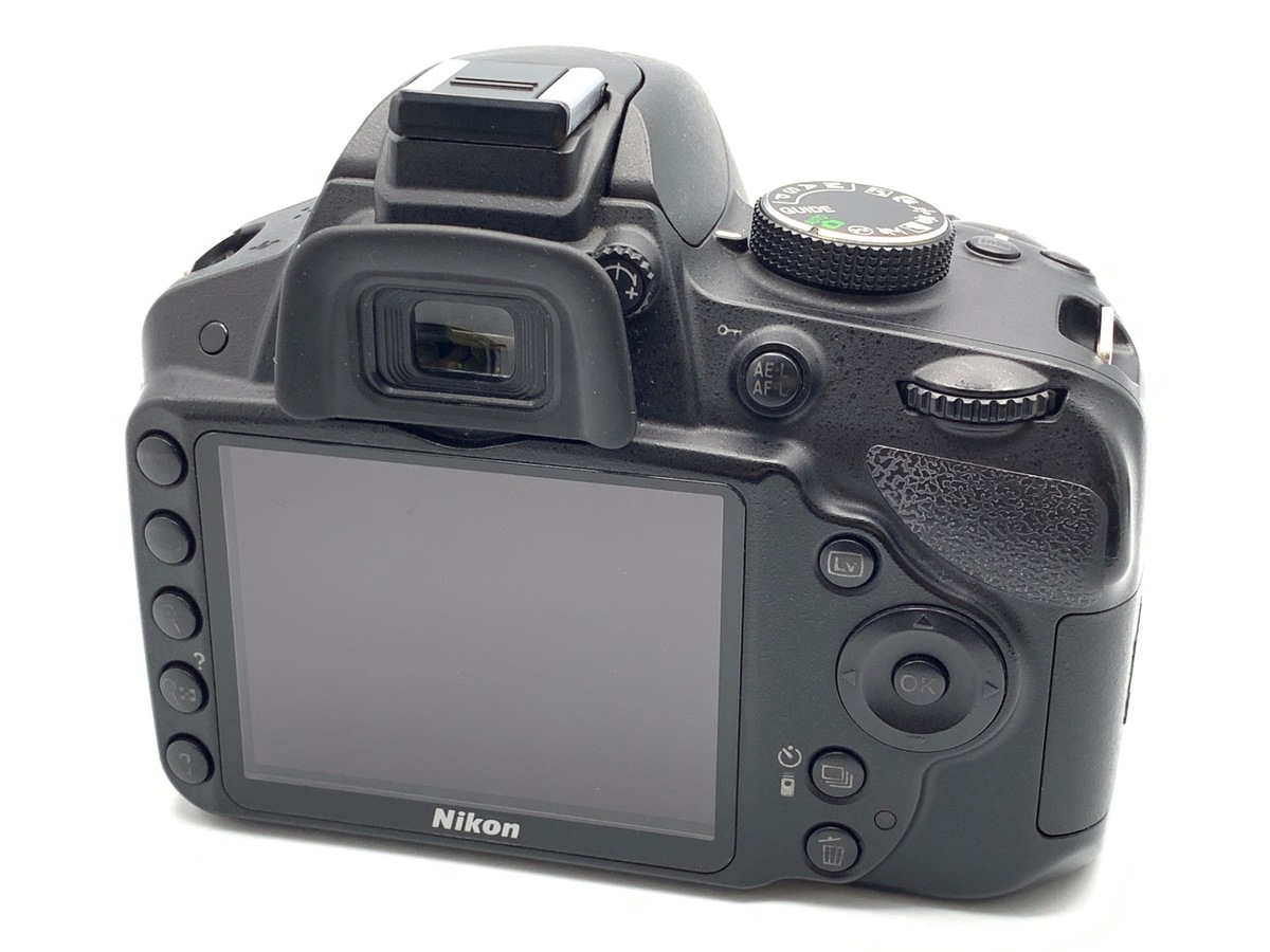 D3200 ボディ ブラック【2420万画素】