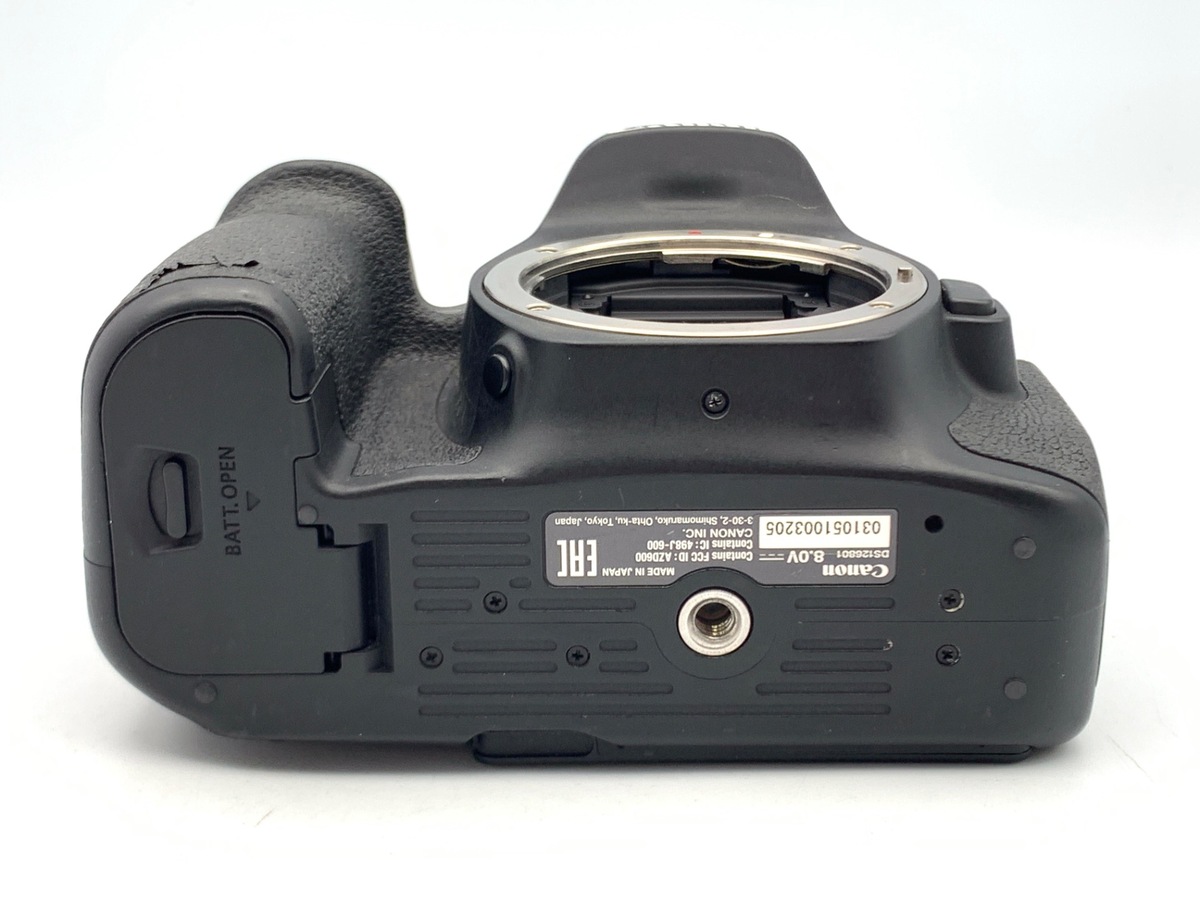�L���m�� EOS 90D �{�f�B