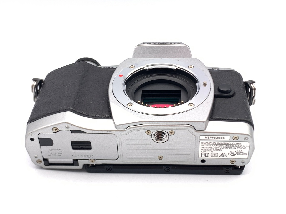 �I�����p�X OM-D E-M10 �{�f�B �V���o�[