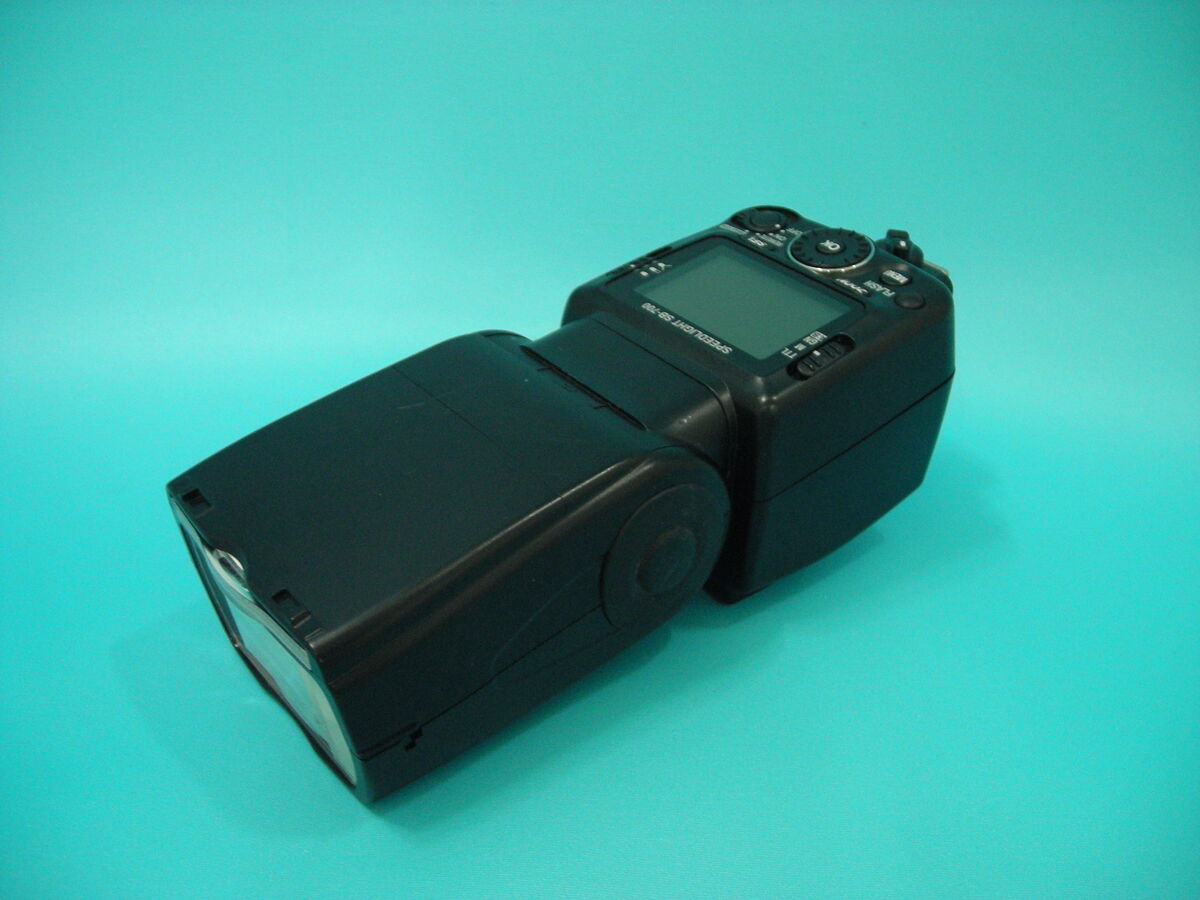 ニコン スピードライト SB-700