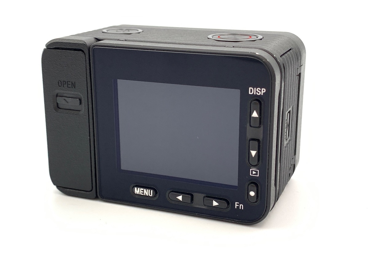 DSC-RX0M2�y1530����f�z