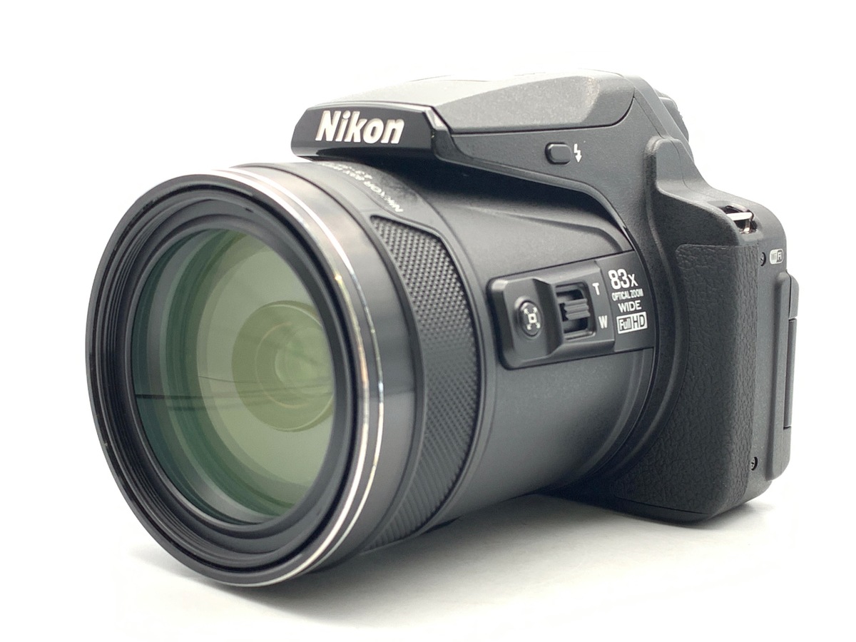 �j�R�� COOLPIX P900 �u���b�N