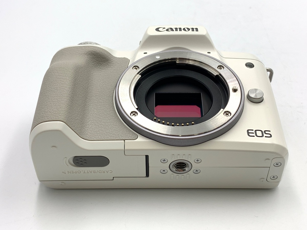 �L���m�� EOS Kiss M2 �{�f�B �z���C�g
