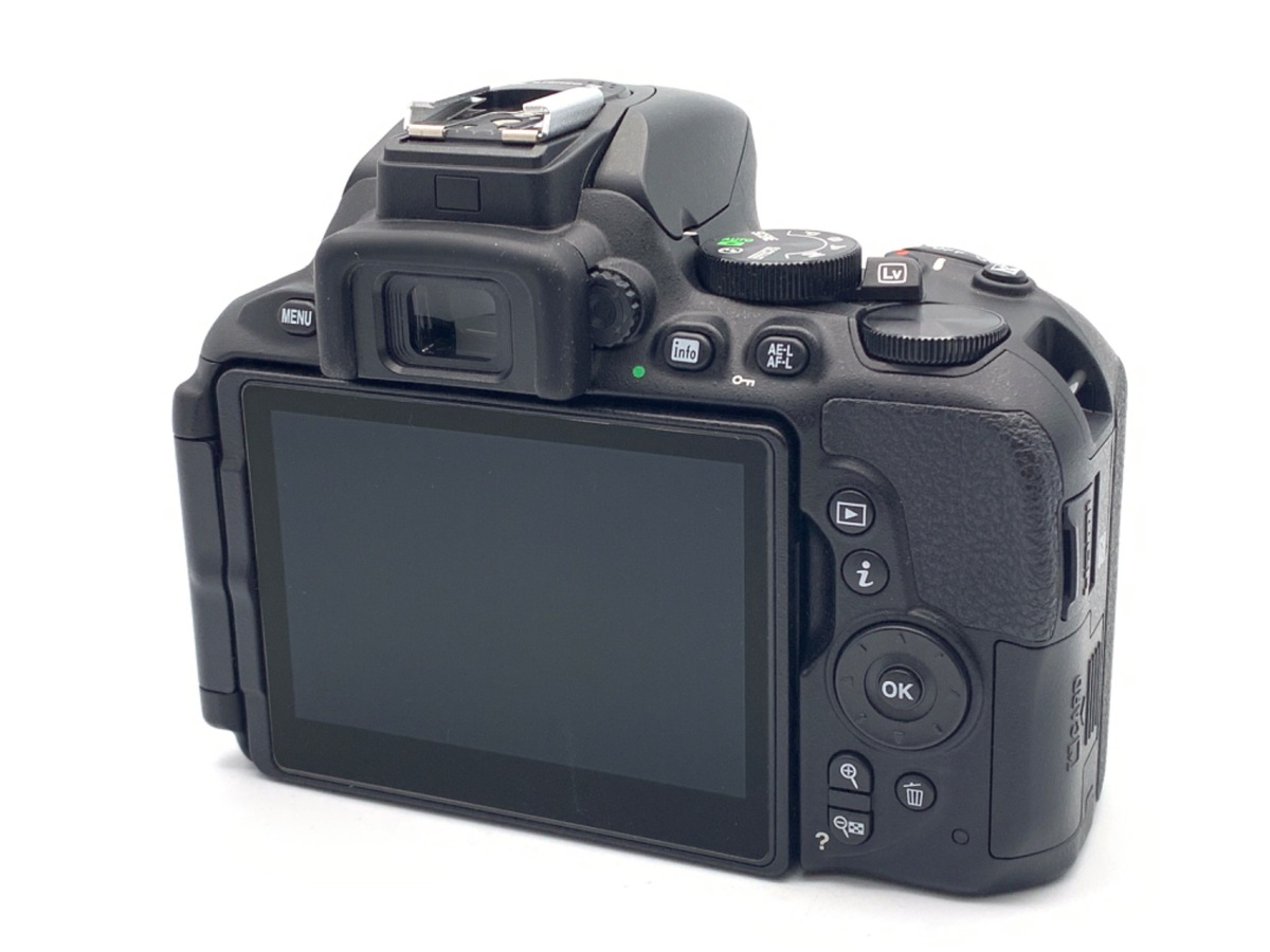 D5600 ボディ【2416万画素】