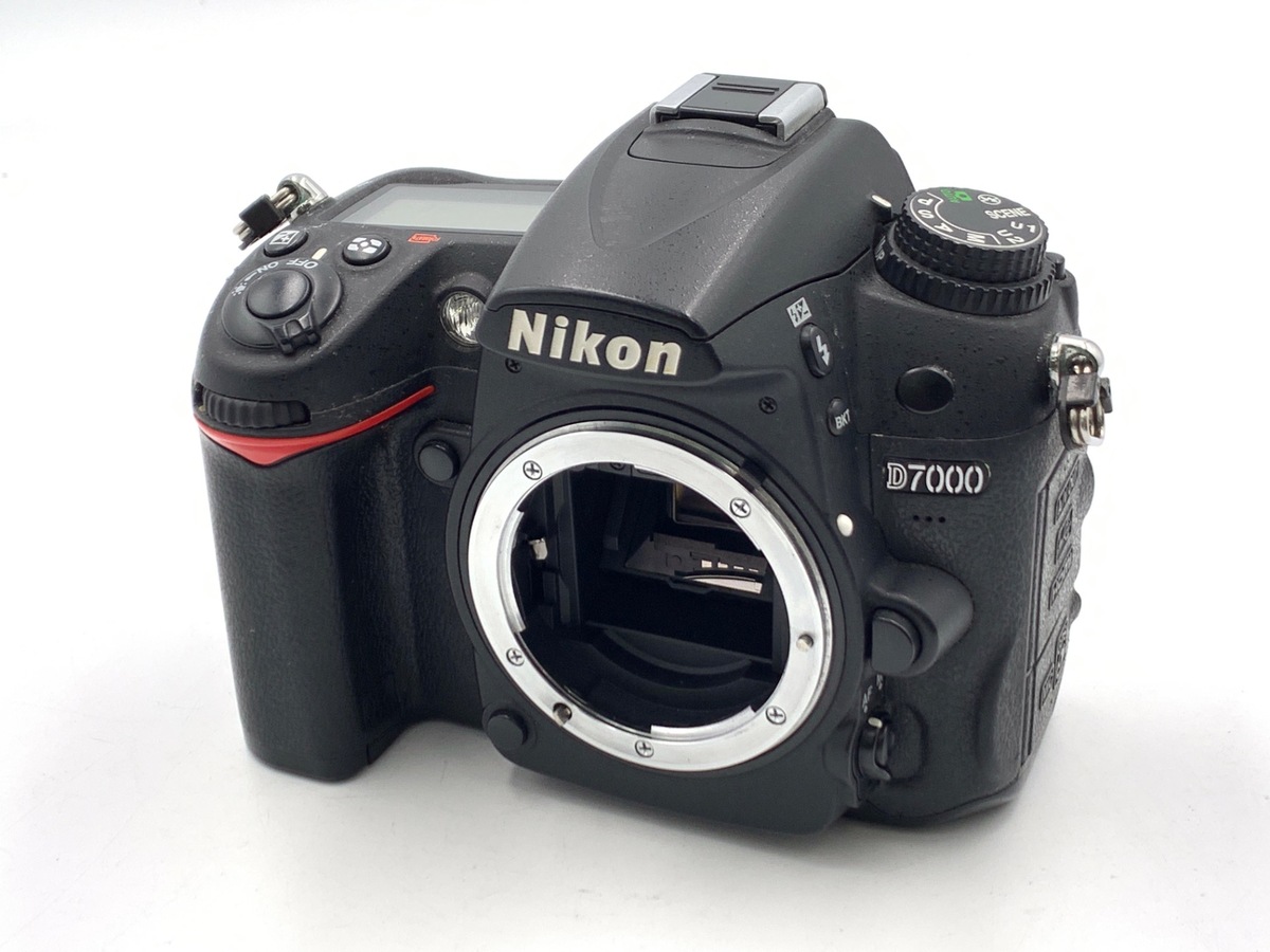 本日18:00までの出品！Nikon D7000ボディ・レンズとカバー付 楽天市場】【中古】【1年保証】【美品】Nikon D7000 18-200mm